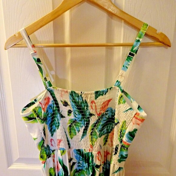 Small Rayon Polyester White - Picture 10 of 14